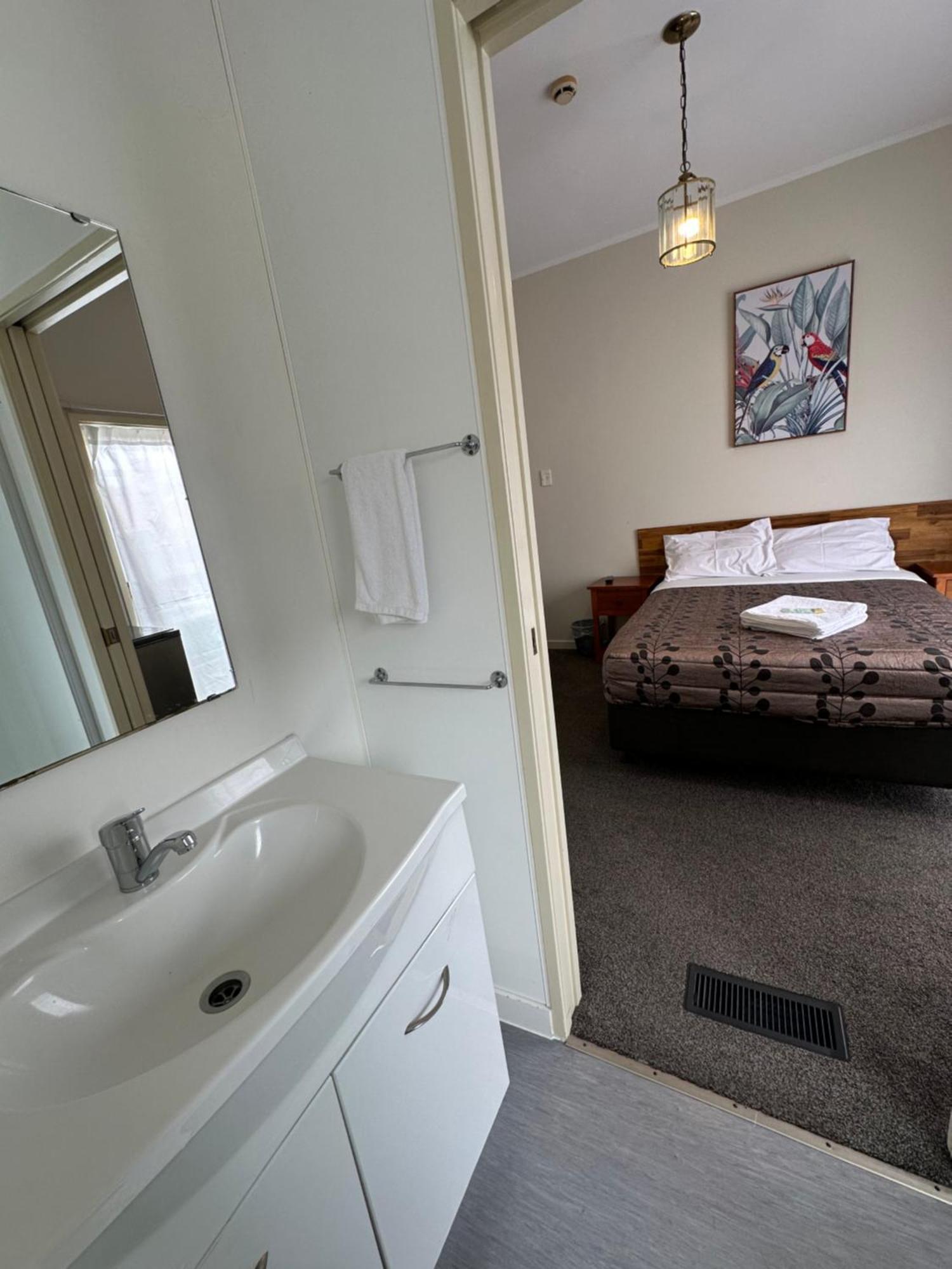 Airport Westney Lodge Auckland Buitenkant foto